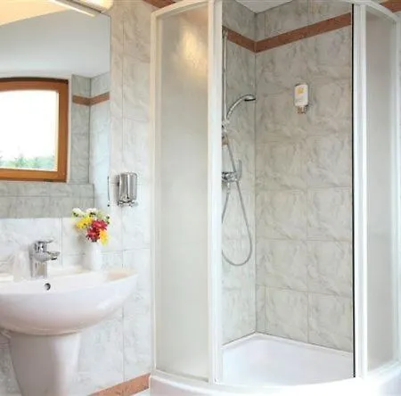 מלון Nastup Loučná pod Klínovcem